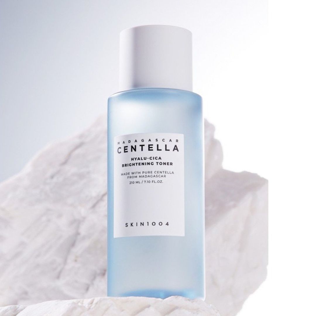 Centella Hyalu-Cica Brightening Toner 210ML