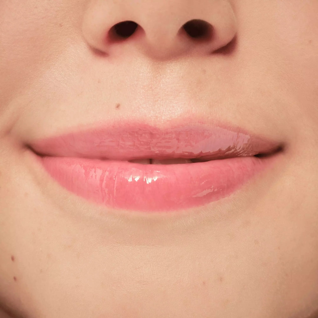 Disney Pixar Up Hydra Kiss Lip Oil - Texture