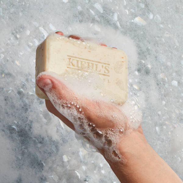 Kiehl's Ultimate Man Body Scrub Soap 200 G